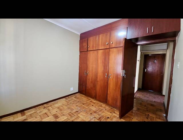 4 BEDROOM HOUSE RENTED IN THORNTON